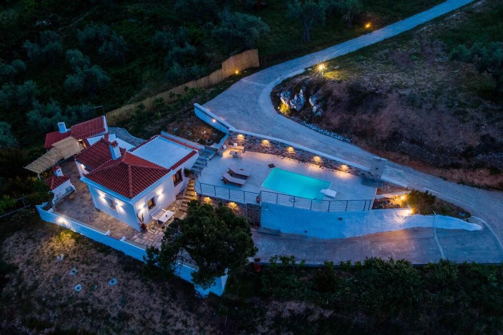 Villa Koukounaria Skopelos Town Exterior foto