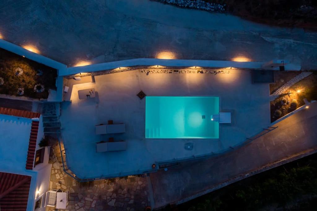 Villa Koukounaria Skopelos Town Exterior foto
