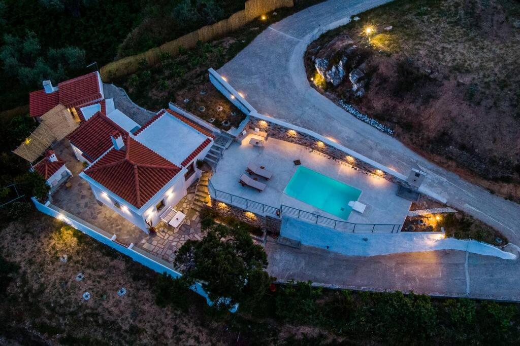 Villa Koukounaria Skopelos Town Exterior foto