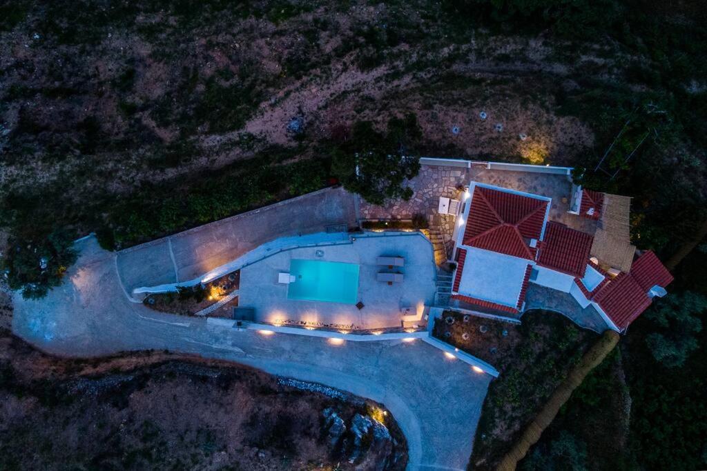 Villa Koukounaria Skopelos Town Exterior foto