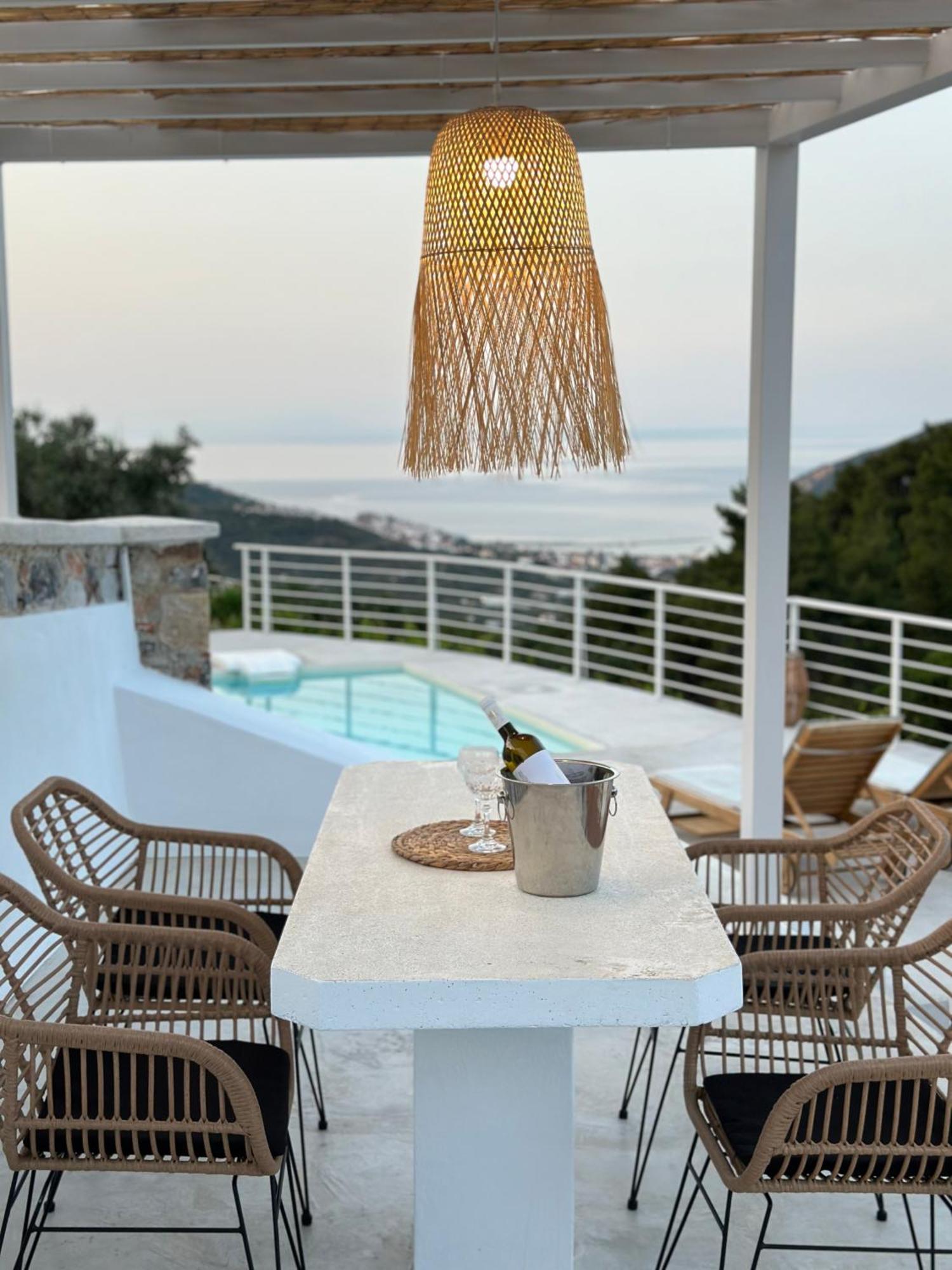 Villa Koukounaria Skopelos Town Exterior foto