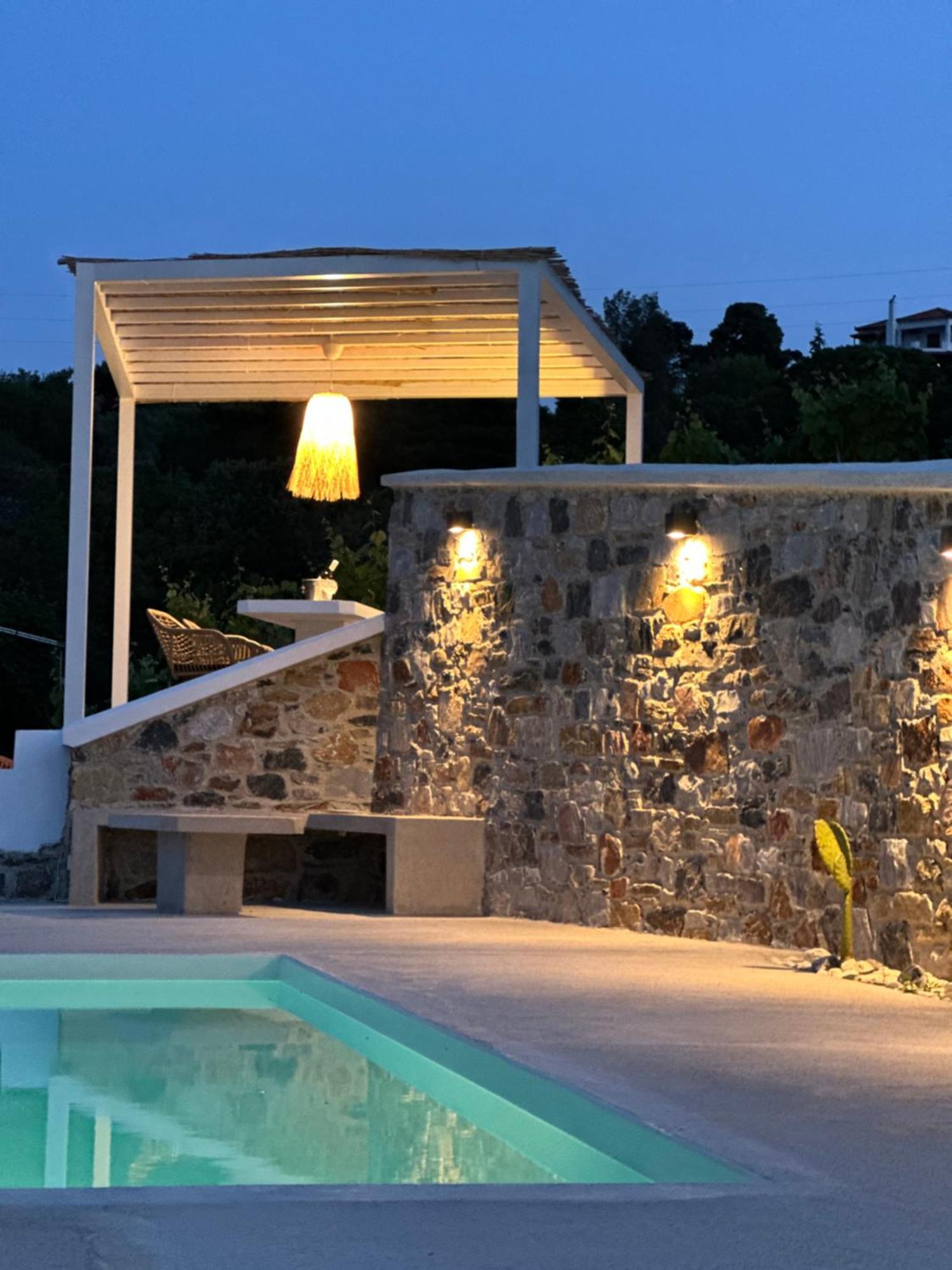 Villa Koukounaria Skopelos Town Exterior foto