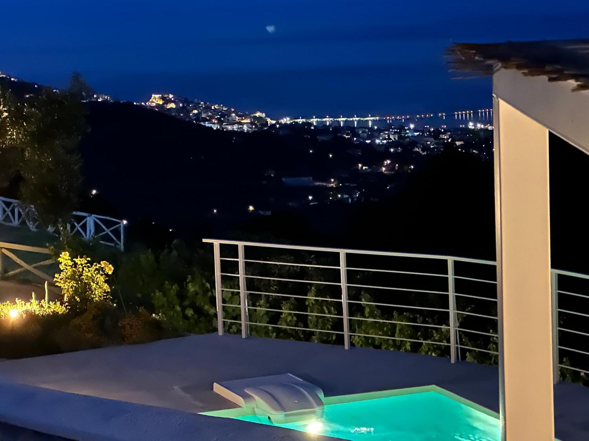 Villa Koukounaria Skopelos Town Exterior foto